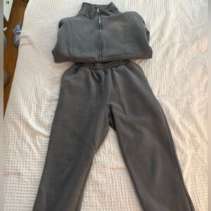 Women's Gray Pants & Jumpsuit Set
